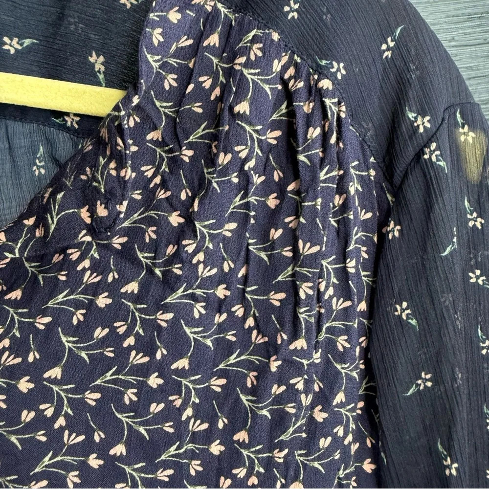 Lucky Brand Sheer Long Sleeved Blouse,‎ Large Blue - Picture 4 of 6